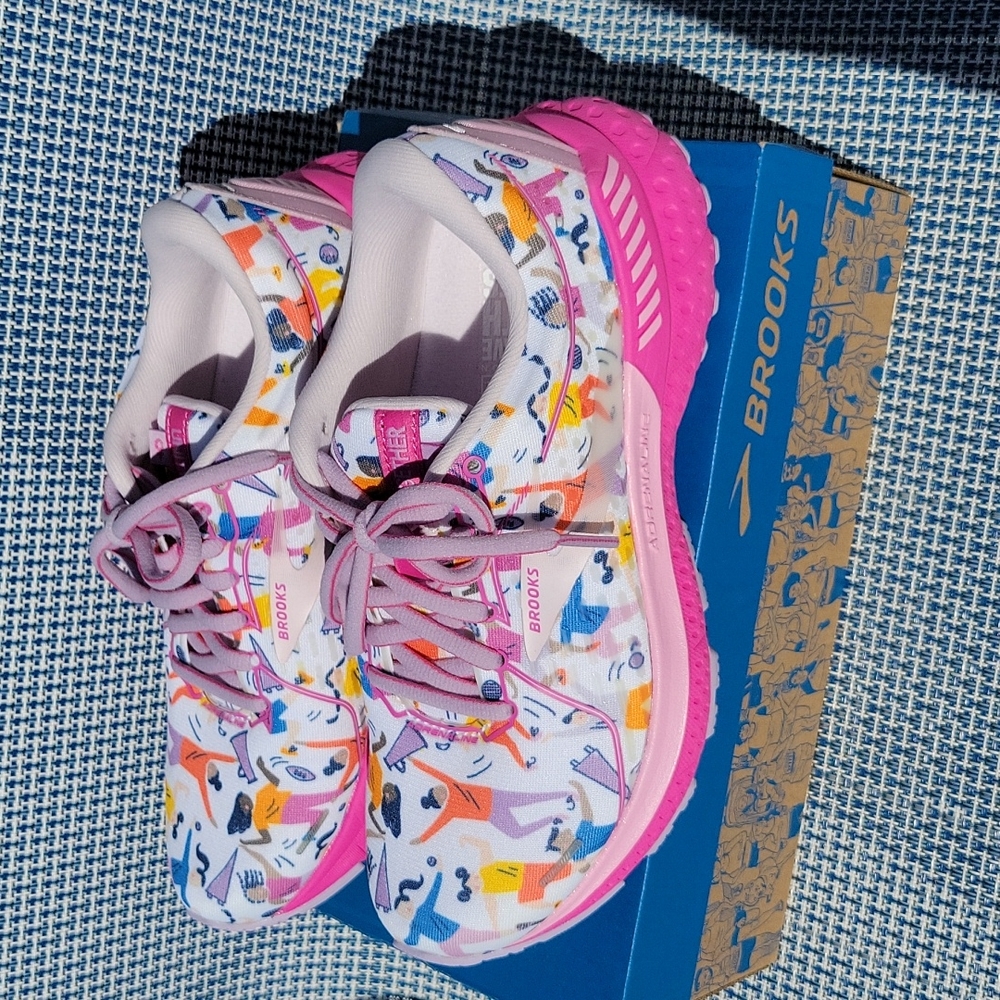Brooks Adrenaline GTS 21